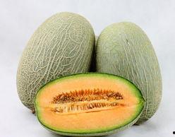 哈密瓜削皮吃,尽享清新口感与营养